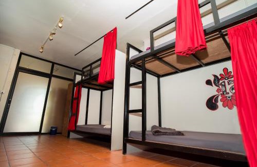 Siem Reap Hostel | Pomme Brewhouse Hostel