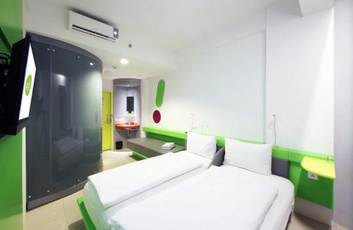 Bangka Hotel | POP! Hotel Kemang Jakarta