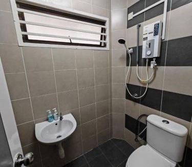 Port Dickson House | PORT DICKSON HomeStay, Family 2 BR Netflix Wifi