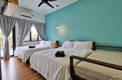 Taman Pantai Dickson House | Port Dickson Pool Villa - Ruma66 (Up to 22 Pax)