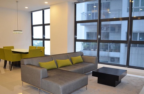 Kuala Lumpur City Centre Apartment | Practical Stay For Business Trip(Mirage)