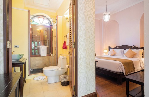 Bang Yi Khan Hotel | Praya Palazzo