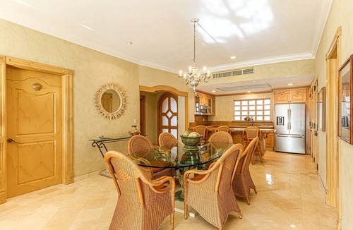 El Medano Ejidal Villa | Premium Ocean Views & Unbeatable Convenience: Villa La Estancia 1303