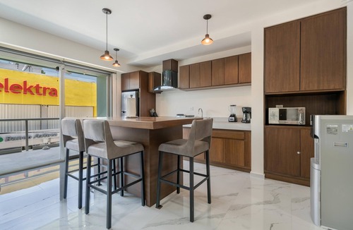 Centro - Supmza 001 Condo | Prime Location. 2 BR Condo w/Ocean View Pool