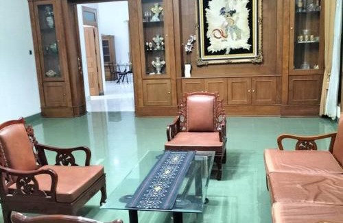 Srimulyo House | Pringgondani Homestay