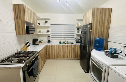 Ciudad Juarez House | Privado, Zona segura y cercana a Puentes Internacionales y Consulado.