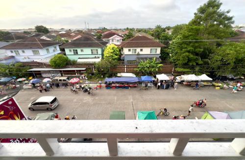 Tha Raeng House | Private 3rd Floor Room