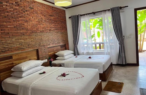 Sangkat Sla Kram Villa | Private Pool Villa by Lucky Courtyard