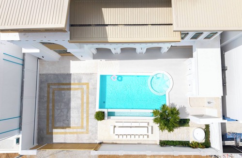 Nong Prue Villa | Private Pool Villa Pattaya Near Beach and Walking Street 5-10 Min.
