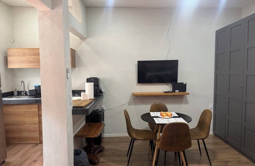 San Miguel Chapultepec Apartment | Private Studio Near Condesa, Roma & Chapultepec