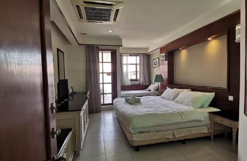 Taman Tanjung Hotel | Private Water Chalet Port Dickson