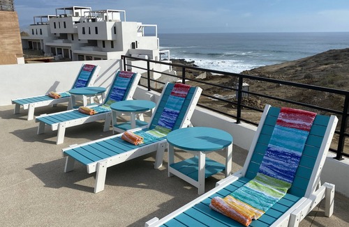Cerritos House | PROMO 5% WEEKLY/10% MONTHLY Villa Emidora with heated pool and Jacuzzi!