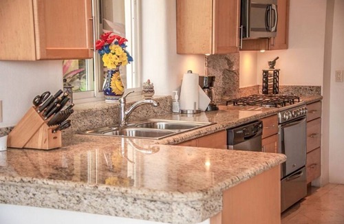 P Chahue House | PROMO! |Ocean View Condo | Beach Access | Sueño del Mar | No Car needed |