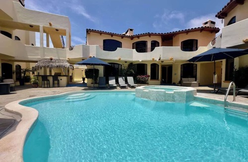 Playas de Rosarito Apartment | Puerto Nuevo Surf Casita de Mimbre 1BR with pool