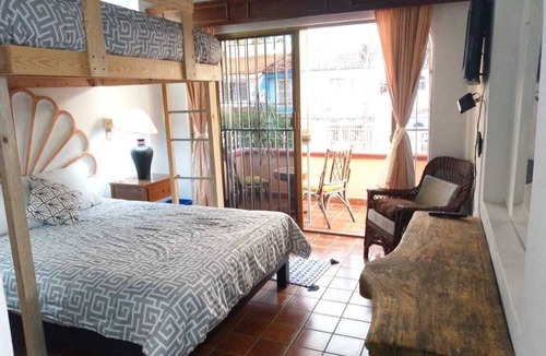 Palmar de Aramara House | Puerto Vallarta Full House for until 16 people at 5 blocks from beach.