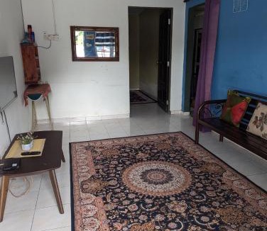Pulau Indah House | PULAU INDAH HOMESTAY