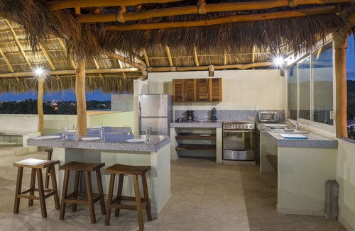 Emiliano Zapata Apartment | PUNTO MITA ECO SURF SUITES