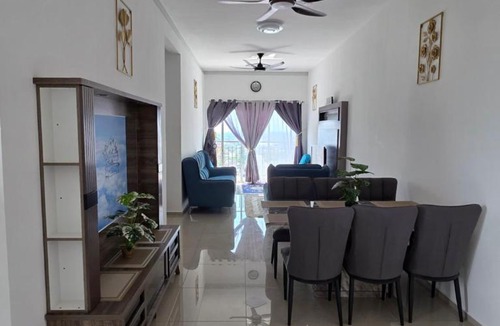 Kampung Lubok Peringgi Apartment | Purnama Skyview Homestay