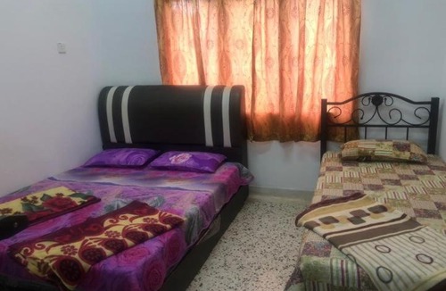 Port Dickson House | Purple home stay