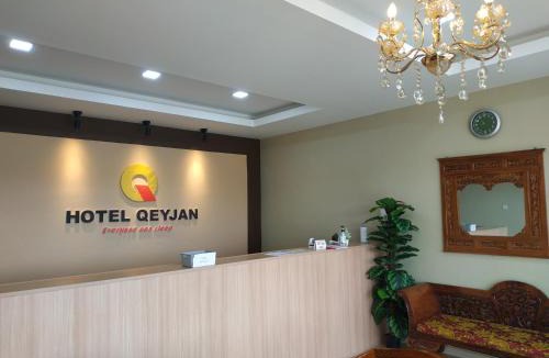 Pasir Puteh Hotel | Qeyjan Hotel
