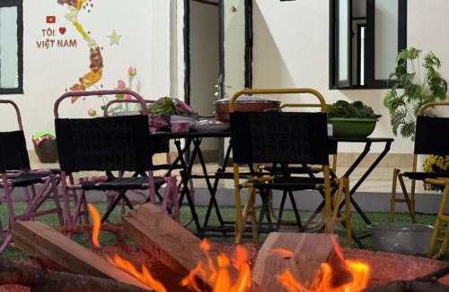 Cao Bang Bed & Breakfast | Queen House