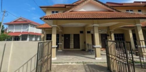 Kampung Telaga Batin House | Quinara Homestay