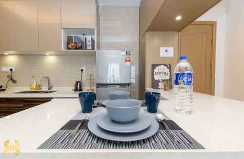 Central District Apartment | [R&F Princess Cove] by VM 2805-1R [JB Sentral CIQ]