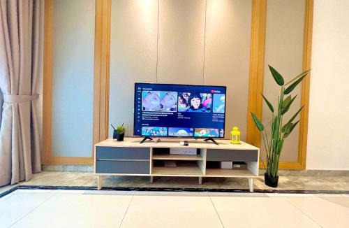 Central District Apartment | R&F Princess Cove JBCC by Luxecocoo CK Johor Bahru CIQ