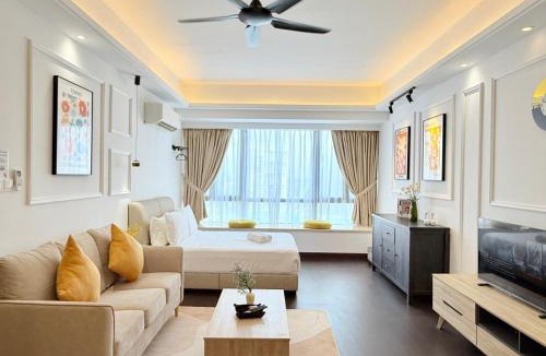 Central District Apartment | R&F Seine Region by ANJU