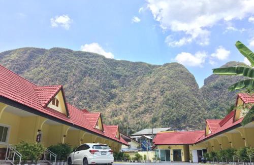 Thai Chang Hotel | Rachawadee House