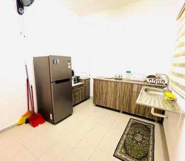 Bukit Rambai House | Raees Homestay