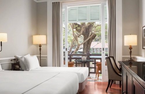 Daun Penh Hotel | Raffles Hotel Le Royal