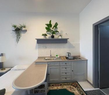 Tanjung Bungah Apartment | Rainbow Paradise Resort by Achlys Collection