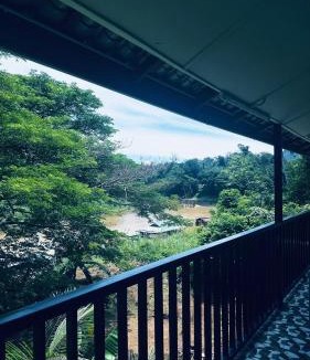 Kuala Tahan Hotel | Rainbow River View