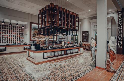 Colomadu Hotel | Ramada Suites By Wyndham Solo