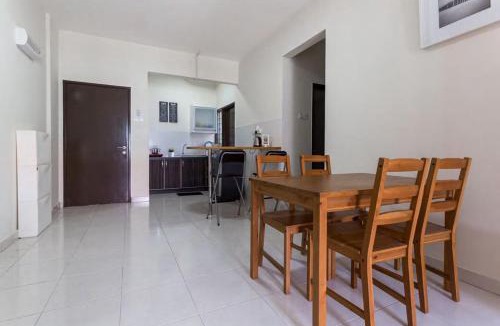 Bandar Puncak Alam Apartment | Ratu Musleem Homestay