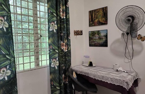Bukit Beruntung House | Rawang Golf Club Bungalow Master Bedroom with Kitchen BBQ WiFi Laundry