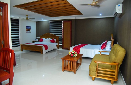 Neyyattinkara Hotel | RB Palace