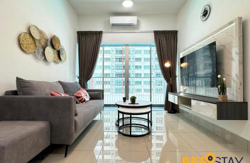 Salak South Apartment | RC Residence Salak South Family Suite w Pool View