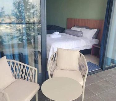 Sematan Apartment | RDHomeStay-RoxyBeachApt