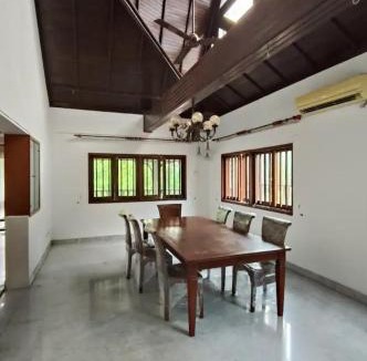 Ampang House | Readers heaven