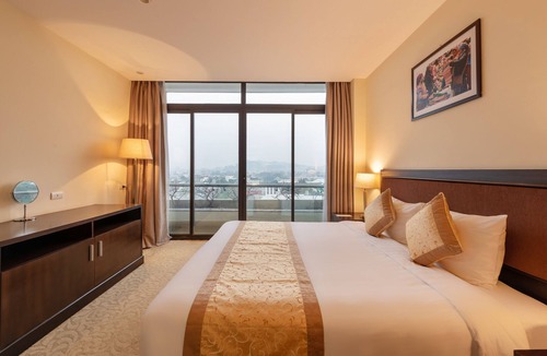 Lao Cai Hotel | Red River View Hotel
