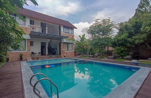 Madurejo House | RedDoorz at Homestay Joglo Ibu Prambanan Yogyakarta
