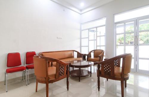 Klaten Selatan House | RedDoorz at Hotel Putra Perdana Klaten