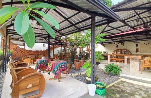 Klaten Selatan Hotel | RedDoorz at Ndalem Eyyang Syariah Stasiun Klaten