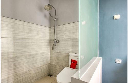 Sedati House | RedDoorz @ Bypass Juanda Airport