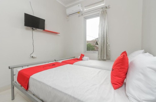 Cipete Selatan House | RedDoorz @ Cipete Raya