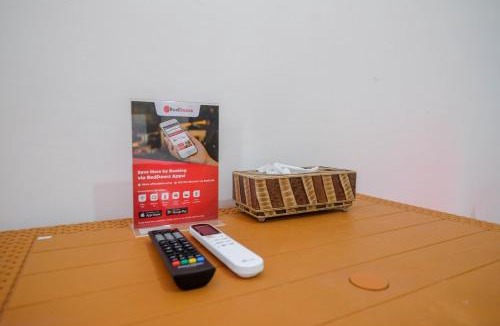 West Semarang Hotel | RedDoorz Hostel near Lawang Sewu Semarang
