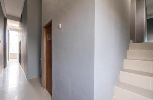 Palembang Hotel | RedDoorz near Palembang Trade Center 4
