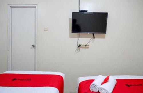 Kudus Hotel | RedDoorz near RSUD Kudus